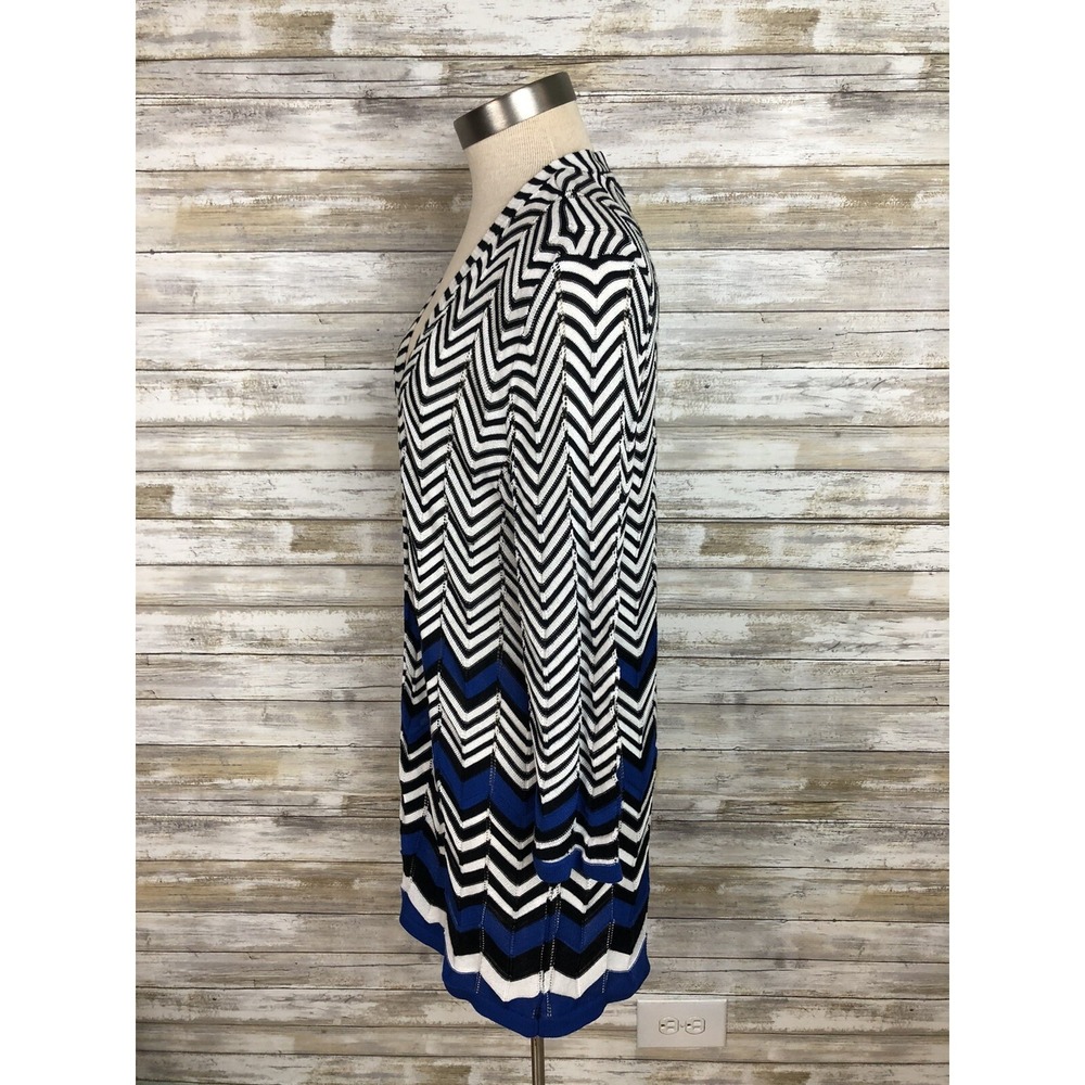 Chico's Open Cardigan Sweater Size 1 - Blue White Black Chevron M - Picture 4 of 8